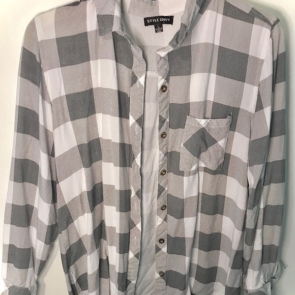 Style Envy Tops - Light Grey and White Checkered Flannel